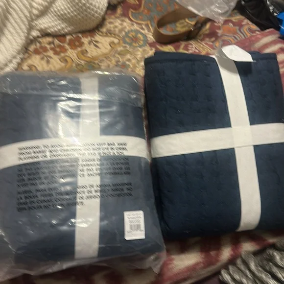 Pottery Barn pick stitch standard shams. Two navy blue unopened shams